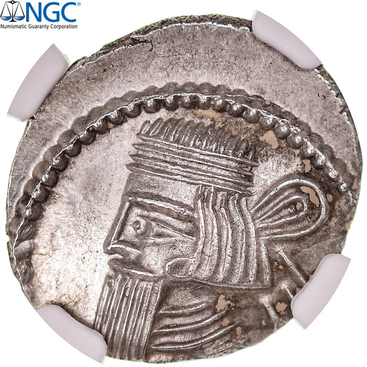 Mince, 
  
  Parthia (království), 
  
  Artabanos IV