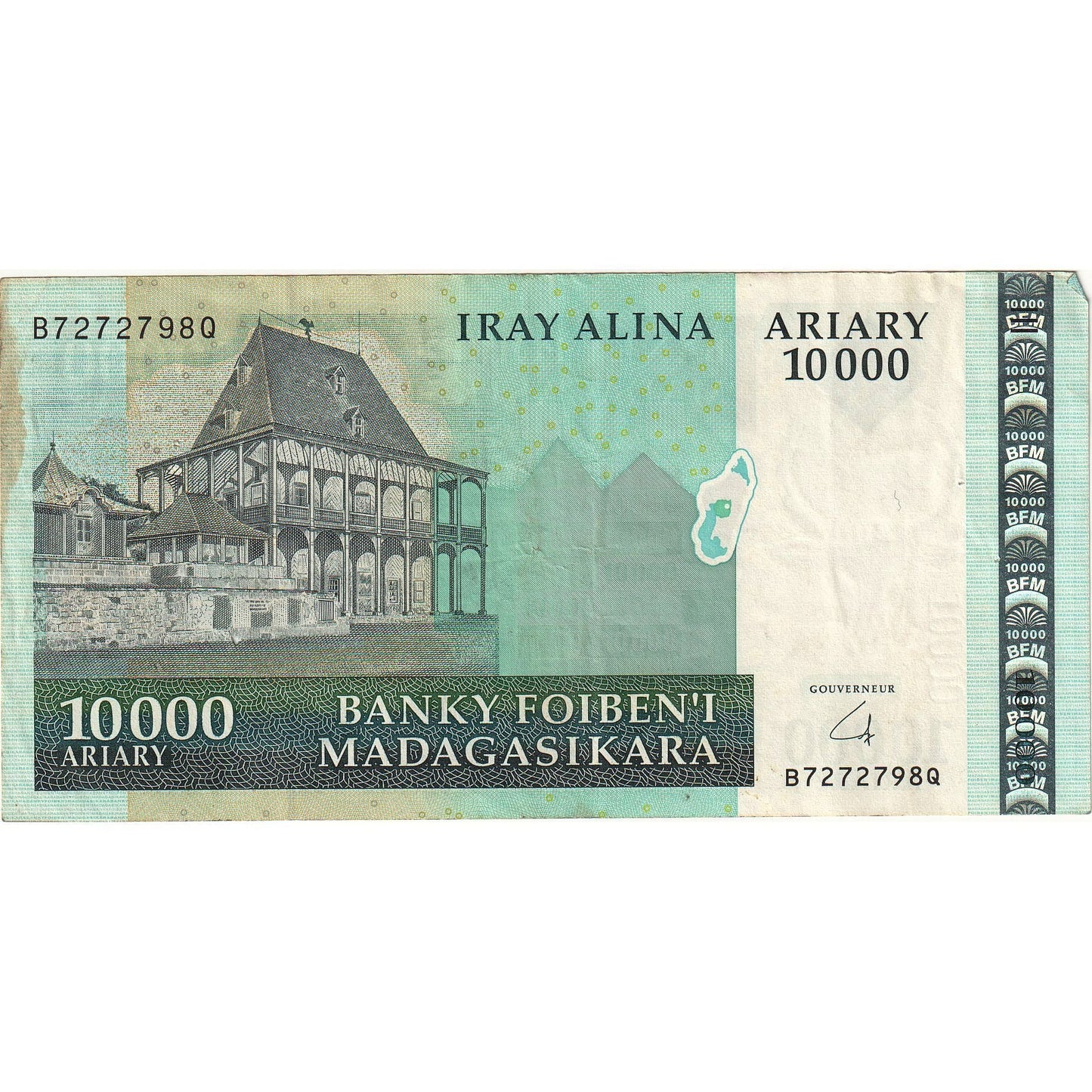 Bankovka, 
  
  Madagaskar, 
  
  10